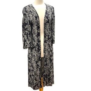 Amuse Society Long Length Open Front Floral Kimono Black White SZ S